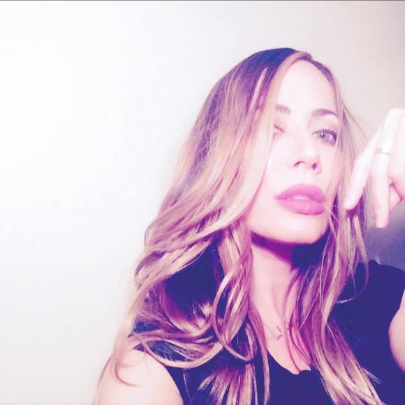 Meet your Posher @all_that_garb - Picture 5 of 5